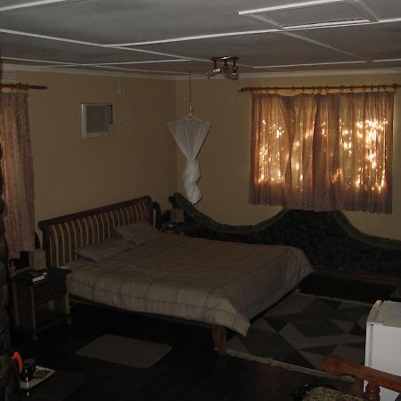 The Stone Guest House Livingstone Room photo