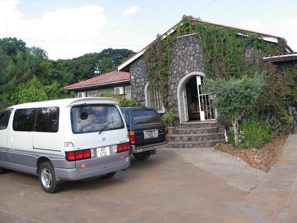 The Stone Guest House Livingstone Exterior photo