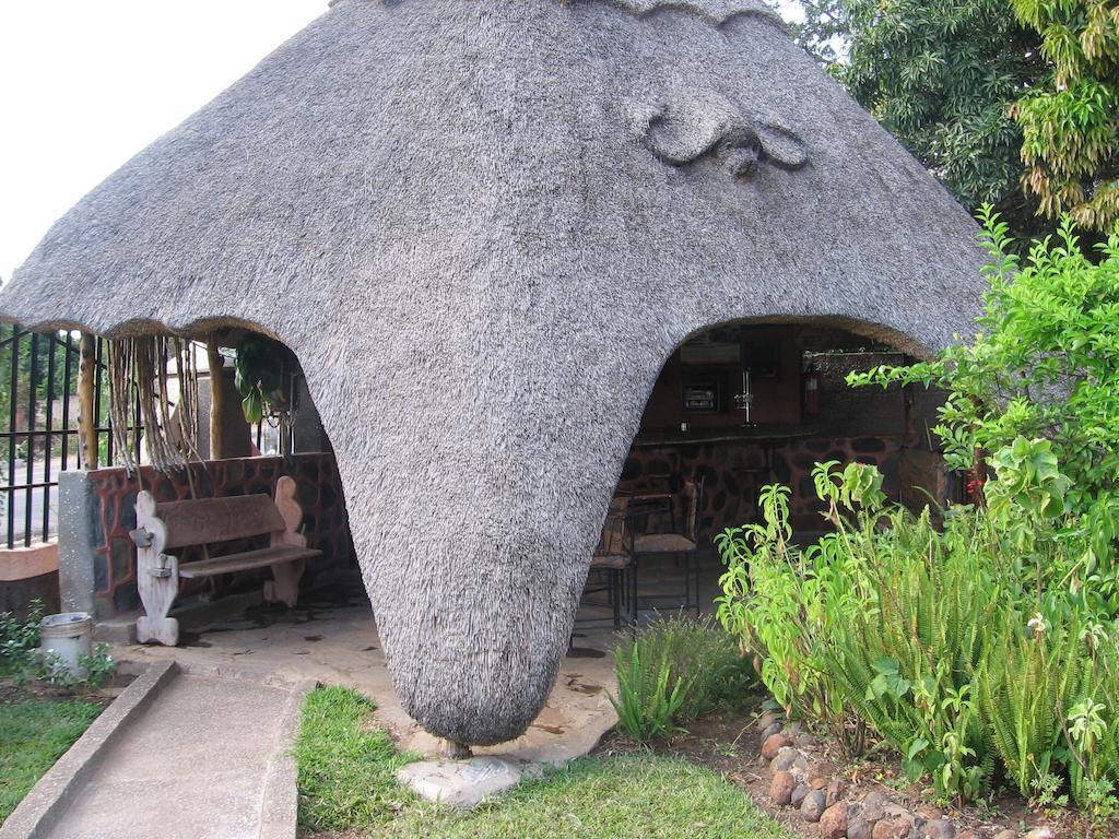 The Stone Guest House Livingstone Exterior photo