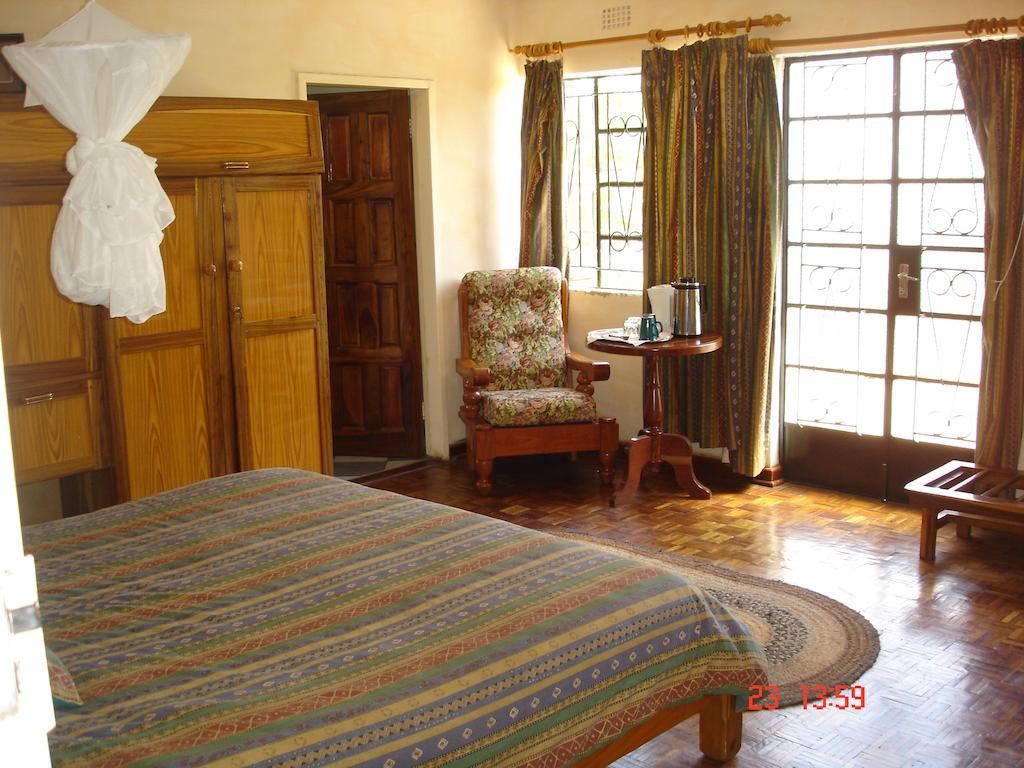 The Stone Guest House Livingstone Room photo